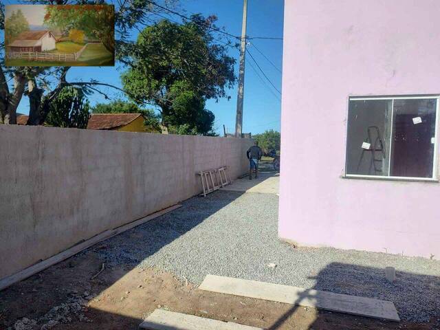 Casa para Venda em Araruama - 4