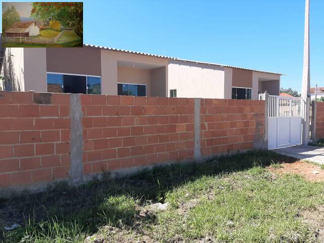 #166 - Casa para Venda em Araruama - RJ