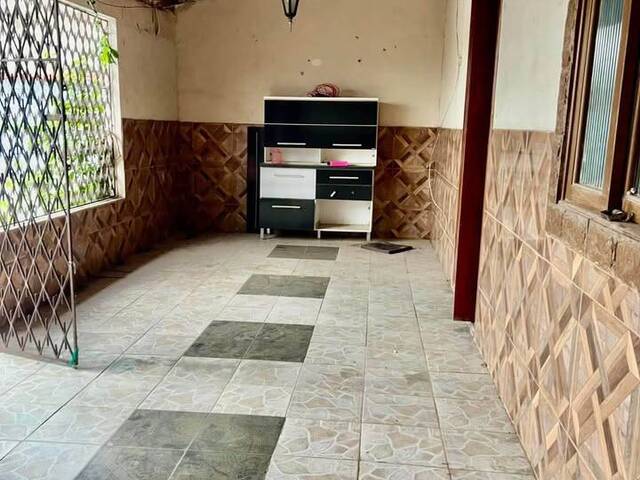 Casa para Venda em Araruama - 5