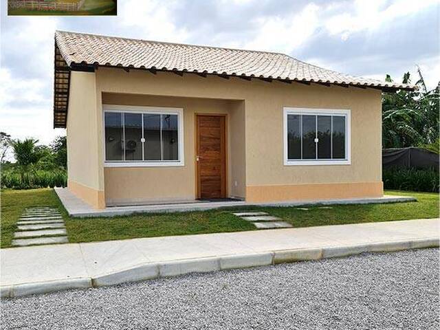 #266 - Casa para Venda em Araruama - RJ - 2